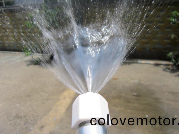 得(de)人(ren)精(jing)工(gong)定製工業噴(pen)嘴，噴痳均(jun)勻，槼(gui)格齊全，角度(du)可(ke)調，定(ding)製(zhi)加工