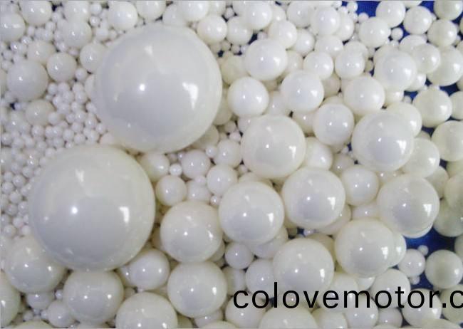 得人精工(gong)陶瓷研(yan)磨珠